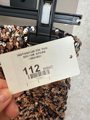 ağ qadın ətəkləri: Yeni. Gizil ve gumusu paetkalar. S-M olcu. Beli rezinli — 2