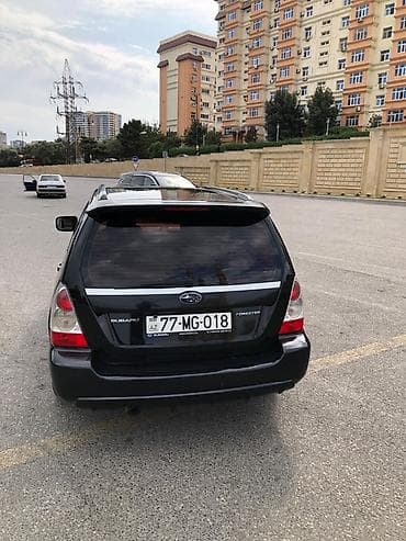 qusar bakı avtobus: Subaru Forester – qara rəng, universal kuzov, tam ötürücülü (AWD) — 4