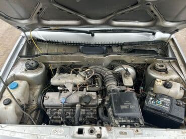 opel sürətlər qutusu: LADA Samara sedan - Kuzov: 4 qapılı sedan, gümüşü rəng - Nömrə — 7