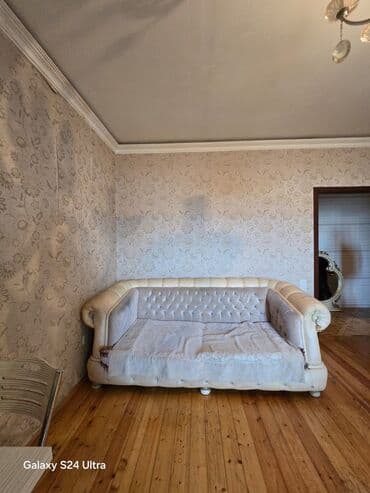 kunc divan ucuz: Künc divan, Açılmayan, Bazasız, Süni dəri, Çatdırılma yoxdur — 1