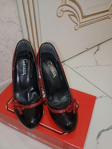 Digər ayaqqabılar: Qadın klassik tuflisi – GoJane brendi - Rəng: qara lak örtüklü — 1