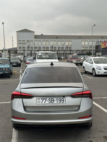 Aksesuarlar və tüninq: Skoda Rapid: 1.6 l | 2021 il 137000 km Hetçbek — 4