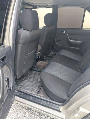 retro avtomobil satışı: Mercedes-Benz sedan, qızılı/rəngli kuzov, 4 qapı, qabaqdan ulduz — 5