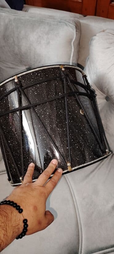 elbrus huseynov riyaziyyat: Nagara oz aletimdir ikidene mikrafonu var — 2