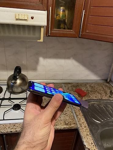 iphone x 128: IPhone X, 64 GB, Space Gray, Face ID — 8