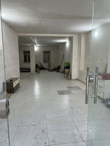 аренда помещений под магазин продукты: Bu ticarət obyekti geniş və çoxfunksiyalı sahə təklif edir, müxtəlif — 2