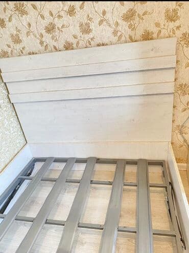 ikinci el tek carpayi: İşlənmiş, Təknəfərlik çarpayı, Bazalı, Matras ilə, Siyirməsiz — 4