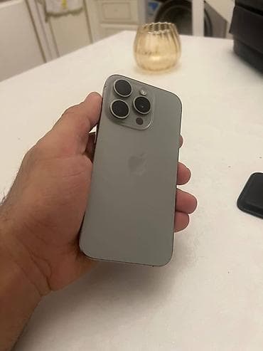 IPhone 15 Pro, Natural Titanium