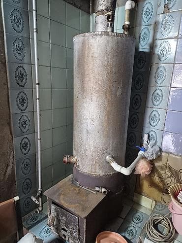 odun peci: Məişət üçün odun/kömürlə işləyən sobalı samovar tipli su qızdırıcısı — 1