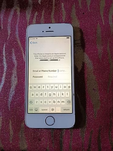 ikinci el ayfon 5: IPhone 5s, Gümüşü, Barmaq izi — 3