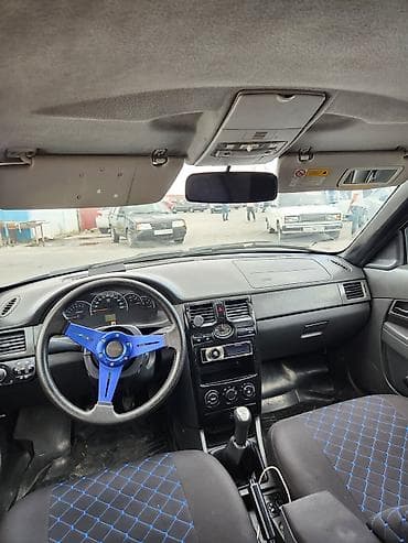 islenmis teker satiram: VAZ (LADA) Priora: 1.6 l | 2013 il Hetçbek — 2
