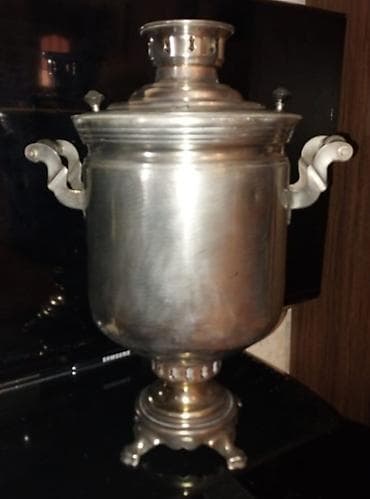 Klassik metal samovar - Material: tam metal/gümüşü rəngdə korpus lalafo.az -da Klassik metal samovar - Material: tam metal/gümüşü rəngdə korpus