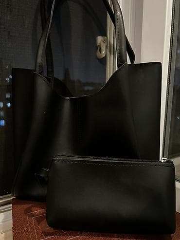 Qara rəngdə qadın tote çantası + kosmetik/aksesuar üçün ayrıca — 2