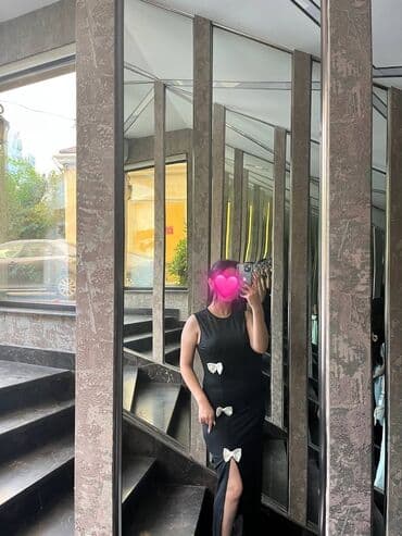 Ətəklər: Qadın geyimləri – zərif don kolleksiyası - Qara-ağ mini don: üst — 2