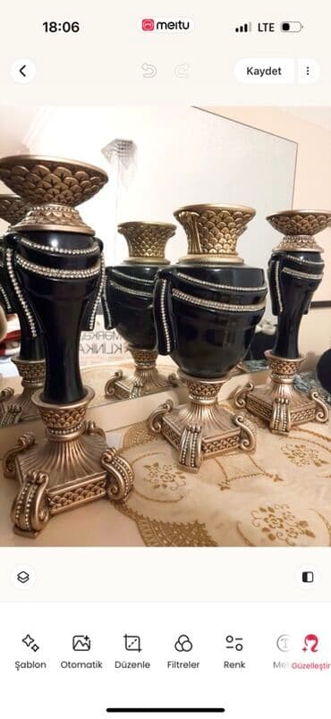 Güzgülər: Vaza dəsti — 1