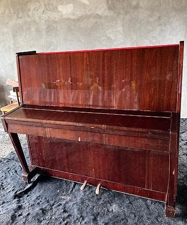pıano: Piano, Belarus, Akustik, Yeni, Ünvandan götürmə — 1