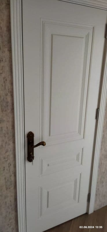 mağaza üçün avadanlıqlarla təchiz olunmuş obyekt: Mənzil otağı – işıqlı və rahat planlama - Geniş pəncərəli otaq, şəhər — 11