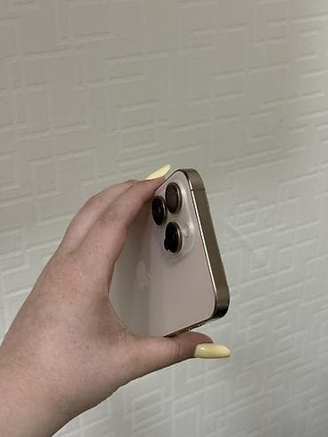 ıphone 16 e: IPhone 16 Pro Max, Qızılı, Simsiz şarj — 4