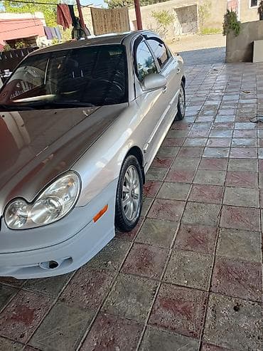 şuşeler: Hyundai Sonata: 2.7 l | 2002 il Sedan — 2