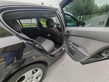 volkswagen passat 2004: Opel Astra: 1.3 l | 2005 il 502000 km Hetçbek — 10