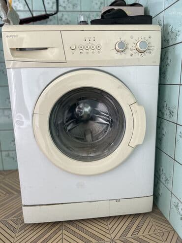 Paltaryuyan maşınlar: Paltaryuyan maşın 5 kq, İşlənmiş, Avtomat, Qurutmasız, Kredit yoxdur, Ünvandan götürmə