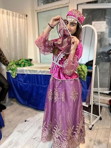 herbi geyimlerin kirayesi: Milli geyimlər. Kirayəsi və satışı mövcuddur. Hər Razmere tikilir — 2