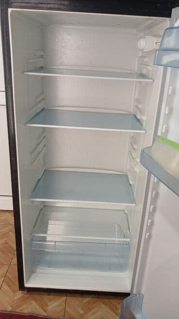 elektrik ev esyalari: İşlənmiş 2 qapılı Swizer Soyuducu Satılır, rəng - Qara — 1