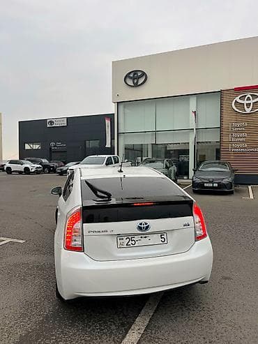 5 bolt disk: Toyota Prius: 1.8 l | 2012 il Hetçbek — 4