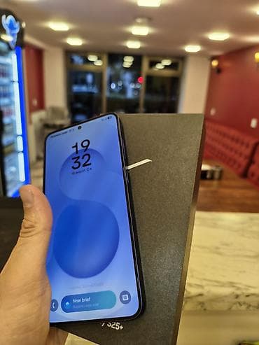 plus: Samsung Galaxy S25 Plus, 256 GB, rəng - Mavi, Zəmanət, Sensor, Barmaq izi — 2