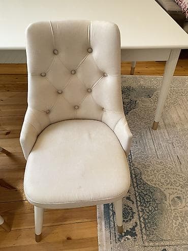 Qonaq otağı üçün, İşlənmiş, Açılmayan, Dördbucaq masa, 6 stul — 9