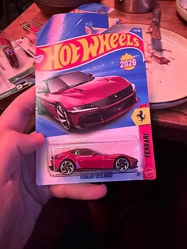 Hot wheels
Mercedes -17
Ferrari- 17
Porsche-12
Audi-12
Endirim yoxdur