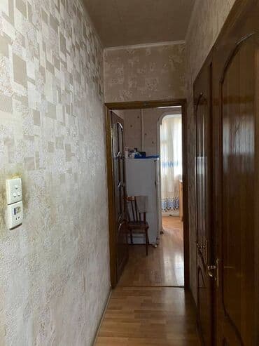 ev alıram: Bakı, 3 otaqlı, Köhnə tikili, m. Xalqlar Dostluğu, 81 kv. m — 4