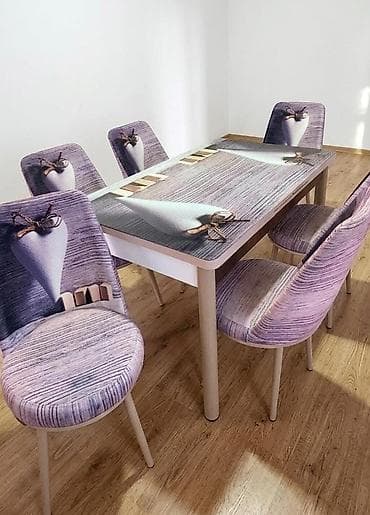 Metbex masa desti 250 manat .Masa acilir.Olcu Bagli 130×80,acilanda — 1
