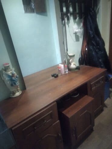 İşlənmiş, Düz dolab, Azərbaycan