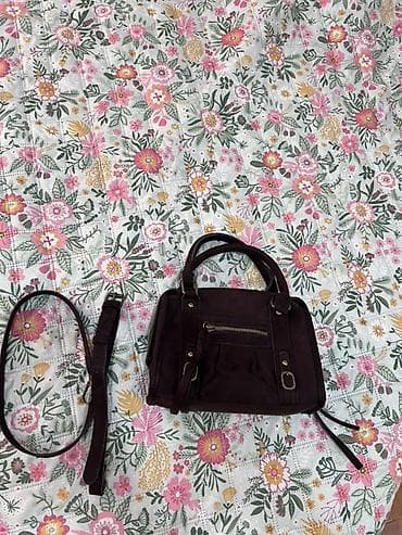 canta satışı: Stradivarius brendinin cantasi. 59 azn alinib. 12 azn satiram. Yaxwi — 5