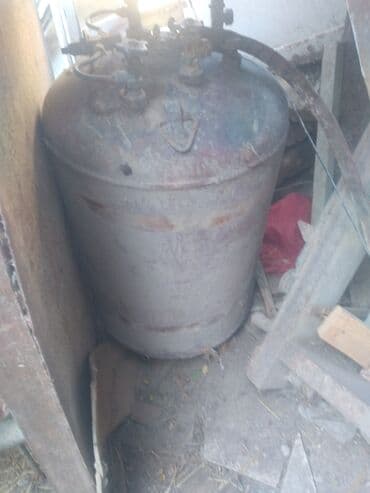 Lexus: Bak, Metal — 1