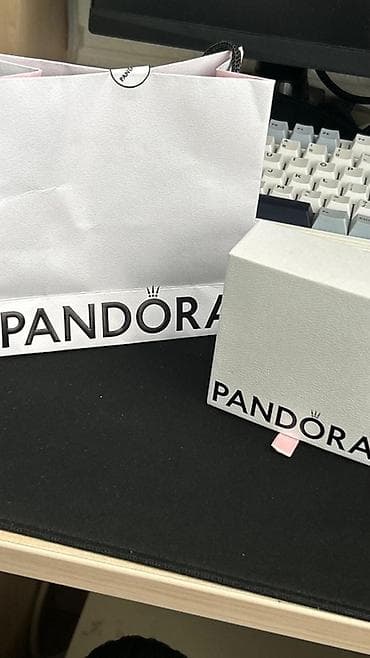 pandora qizil qolbaqlar instagram: Bilərzik, Pandora, Gümüş — 2