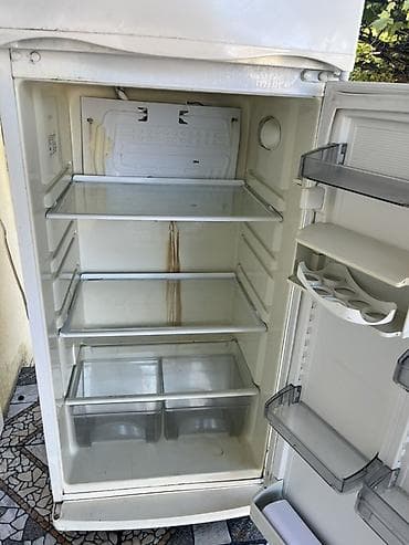 qaz sobasi temiri: ATLANT iki qapılı soyuducu - Yuxarıda dondurucu, aşağıda soyuducu — 4