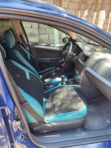 13 disk: Opel Astra Caravan (Universal) – mavi rəng - Kuzov: universal — 8