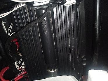 lil solid dual: SONY avtomobil audio gücləndiricisi - Brend: Sony - Korpus: qara — 2