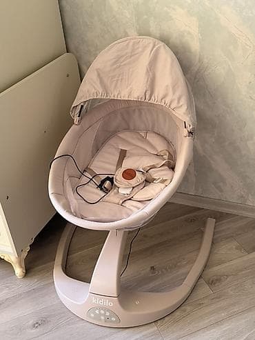 beşiylər: Oğlan və qız üçün, Beşik, Yellənmə mexanizm ilə — 1