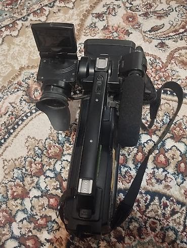 sony bravia: Məhsul: Sony peşəkar videokamera (HD) Təsvir: - HD çəkiliş üçün — 3