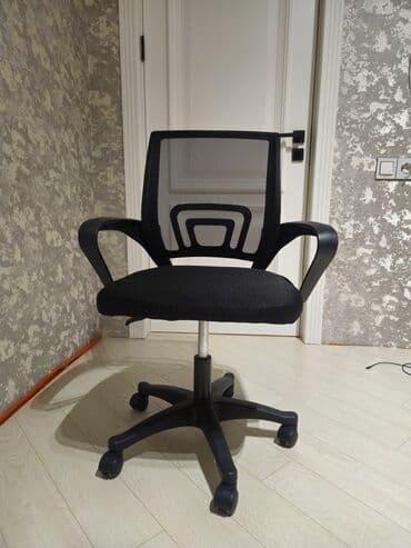 Təkərli, Qolları tənzimlənmir, Parça