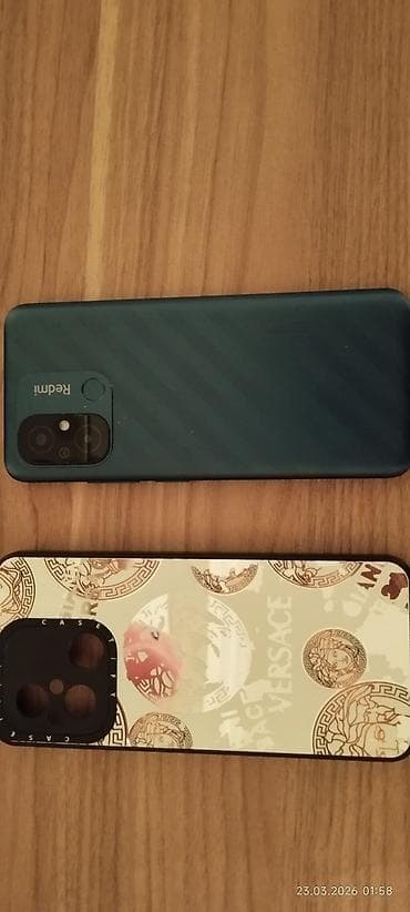 ikinci el 13 pro max: Işlək vəziyyətdədir. kabro və adapter üstündə veriləcək. üzünə plyonka — 1