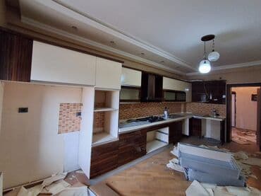 stol stul desti satilir: Tecili satlllr - Klassik-modern üslubda, tünd qəhvəyi ağac teksturalı — 1