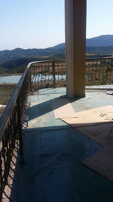 nerimanovda ev alqi satqisi: 7 otaqlı, 200 kv. m — 2