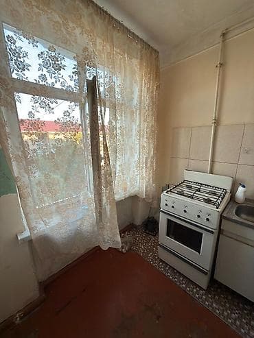 sahe: 1 otaqlı mənzil – işıqlı otaq və geniş balkon - Planlaşdırma: 1 otaq — 10