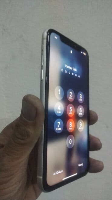 чип node: IPhone 11, Белый, Face ID — 4