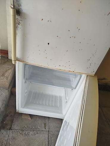 utu alti: Samsung iki qapılı soyuducu tək problemi yuxarısı soyudur!!! - — 3