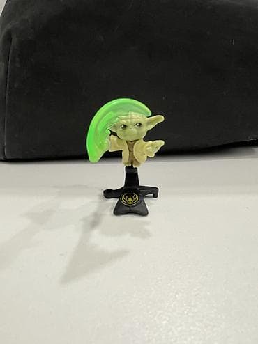 oyuncaq masin satisi: Star wars kinder koleksiyasindan oyuncaqlar biri 3 manatdir — 4